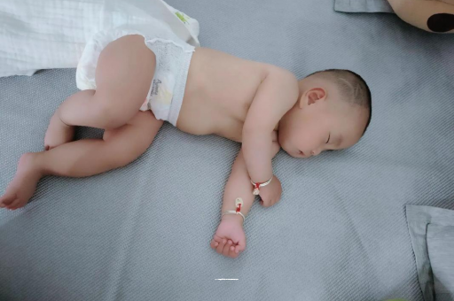 吉安怀孕初期脑袋晕晕的